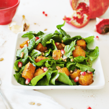 Roasted Butternut Squash Salad With Maple Vinaigrette | healthy salad recipes, homemade vinaigrette recipe, homemade salad dressings, butternut squash recipes, fall salad recipes, easy salad recipes, recipes using butternut squash, fall squash recipes || The Butter Half via @thebutterhalf