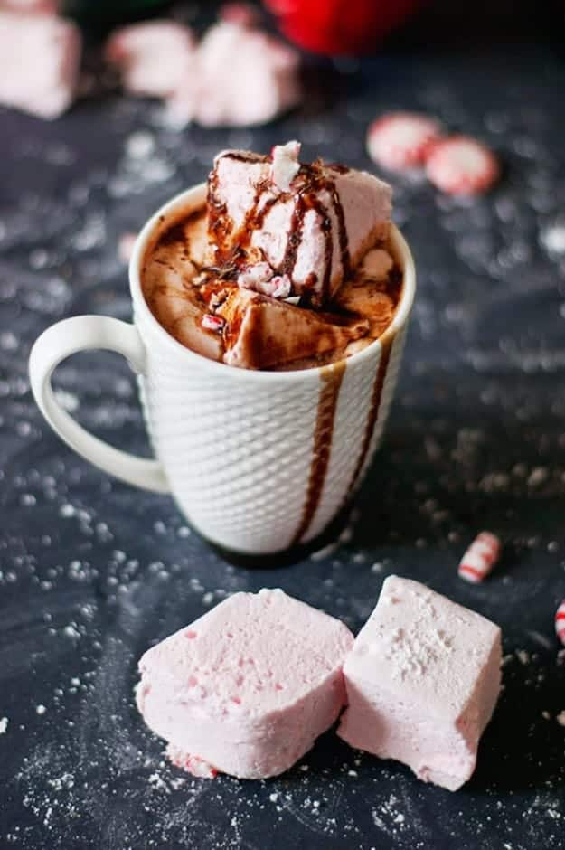Peppermint Marshmallows With Healthy Hot Chocolate | peppermint inspired recipes, homemade marshmallow recipes, how to make homemade marshmallows, holiday recipes, peppermint recipes, homemade hot chocolate || The Butter Half via @thebutterhalf #peppermint #marshmallows #holidayrecipes