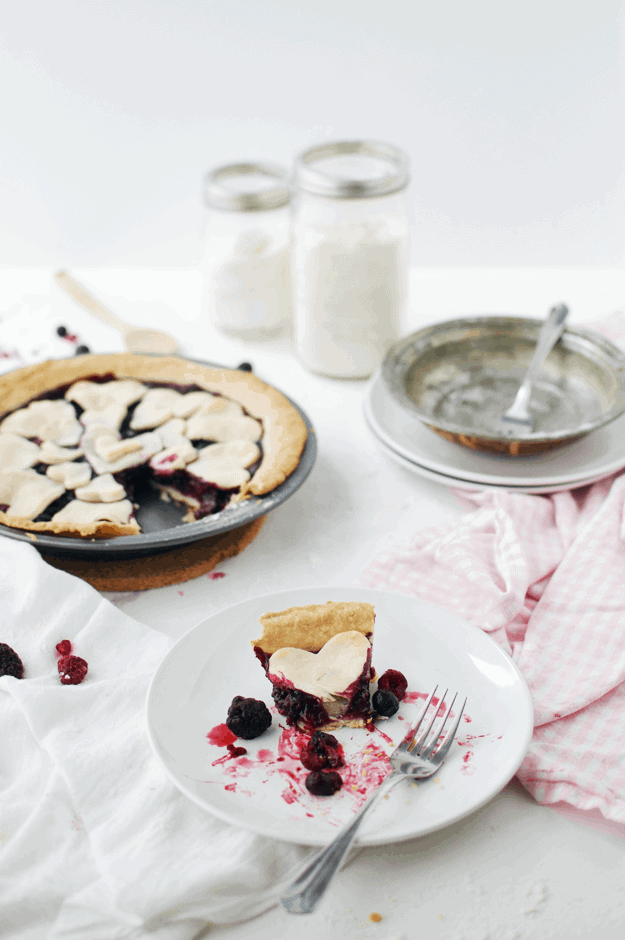 Heart Shaped Mixed Berry Pie | Valentine's Day desserts, mixed berry pie recipe, homemade pie recipe, easy pie recipes, heart themed desserts || The Butter Half via @thebutterhalf #mixedberrypie #homemadepie #valentinesday