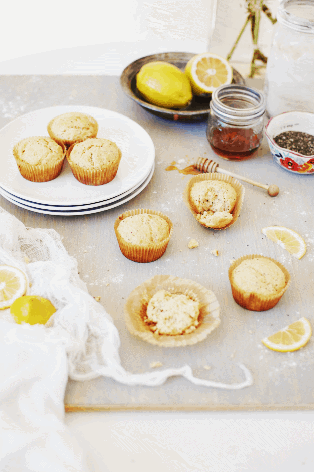 Honey Lemon Chia Seed Muffins | homemade muffin recipes, healthy muffin recipes, easy muffin recipes, chia seed recipe ideas, breakfast recipes || The Butter Half via @thebutterhalf #muffinrecipe #easybreakfast #chiaseedmuffins