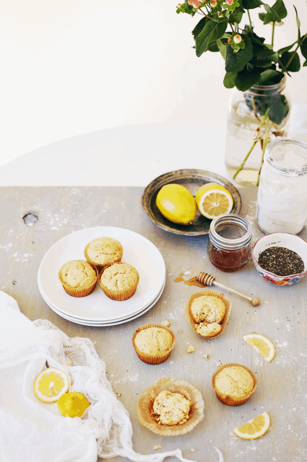 Honey Lemon Chia Seed Muffins | homemade muffin recipes, healthy muffin recipes, easy muffin recipes, chia seed recipe ideas, breakfast recipes || The Butter Half via @thebutterhalf #muffinrecipe #easybreakfast #chiaseedmuffins