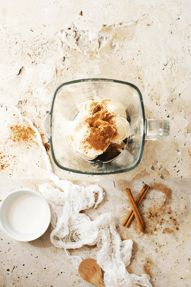 Sweet and Creamy Cinnamon Date Shake | homemade shake recipes, sweet shake recipes, date flavored recipes, recipes using dates, how to use dates in a recipe, recipes for dates, shake recipe ideas #dateflavoredshake #homemadeshakerecipe #cinnamonshakerecipe #thebutterhalf || The Butter Half