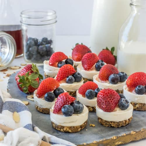 Simple 4-Ingredient No-Bake Mini Cheesecakes (Gluten-Free) | 4th of july desserts, gluten-free desserts, refined sugar free desserts, summer desserts, how to make cheesecake, how to make mini cheesecakes, gluten-free cheesecake, family recipes, summer recipes | The Butter Half
