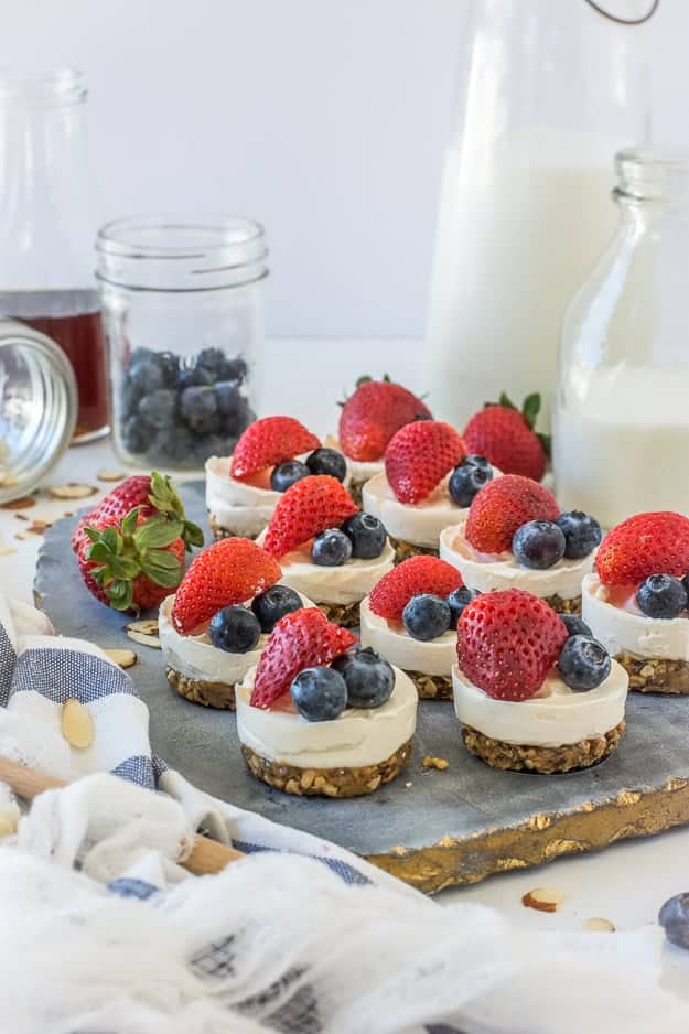 Simple 4-Ingredient No-Bake Mini Cheesecakes (Gluten-Free) | 4th of july desserts, gluten-free desserts, refined sugar free desserts, summer desserts, how to make cheesecake, how to make mini cheesecakes, gluten-free cheesecake, family recipes, summer recipes | The Butter Half