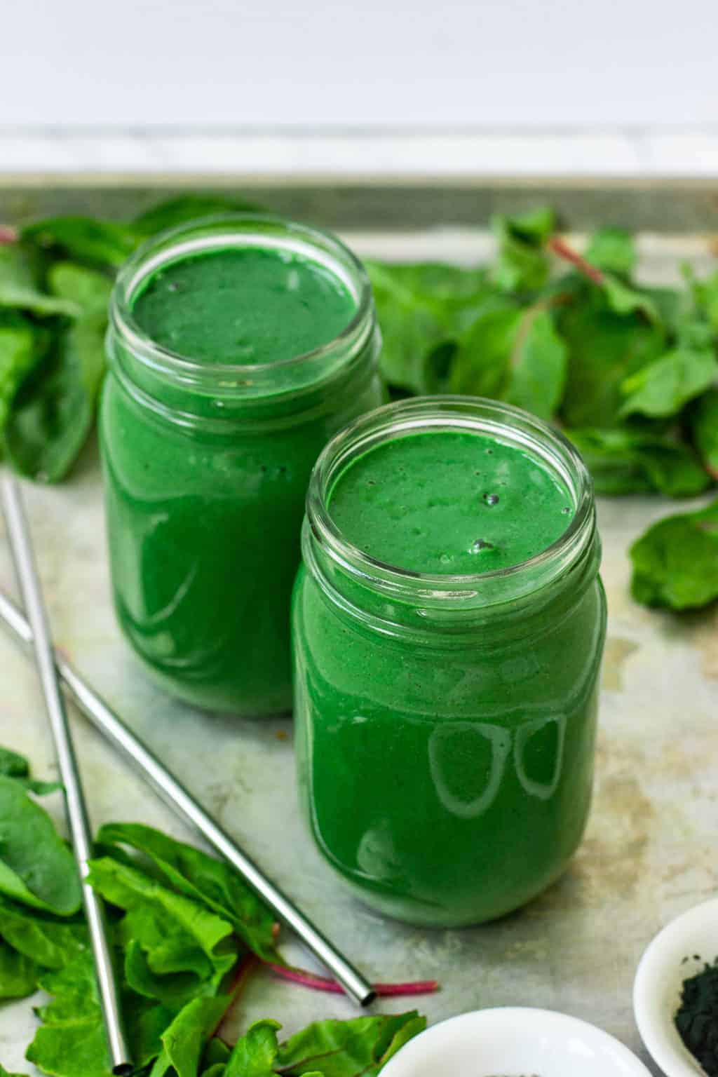 Mood Boosting Green Smoothie (The Happy Smoothie!) | Mood Boosting Smoothie | Happy Smoothie | Green Smoothie Recipe | Smoothie Recipes | Smoothie Recipes Using Herbs | Smoothie Recipe to Boost Your Mood || The Butter Half #smoothie #thebutterhalf