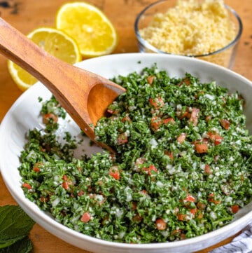 bowl of Tabouli Salad (Lebanese Tabbouleh Salad) Recipe
