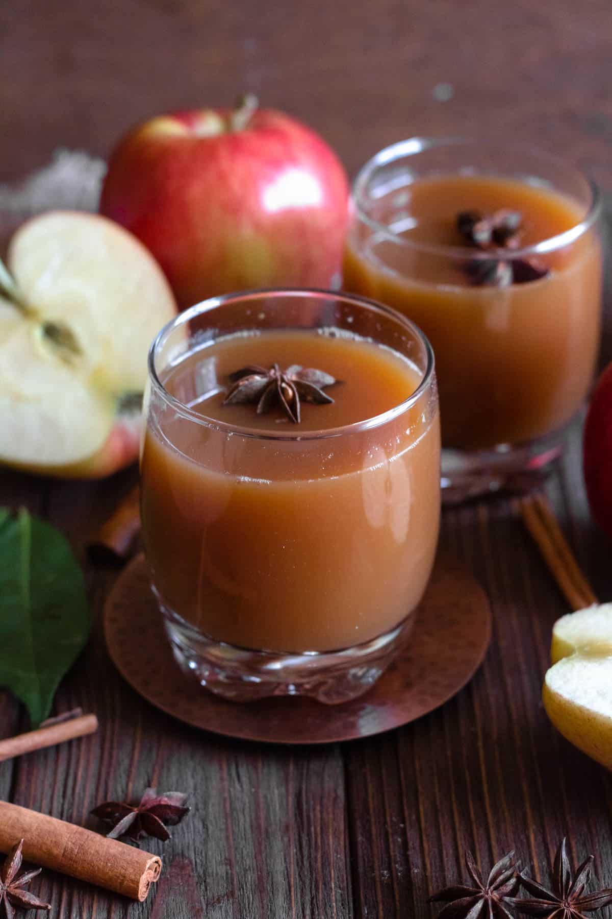 two small glasses filled with apple juice recipe
